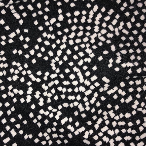 LuLaRoe leggings - Picture 2 of 2